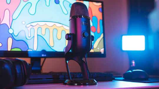 Blue Gaming microphone