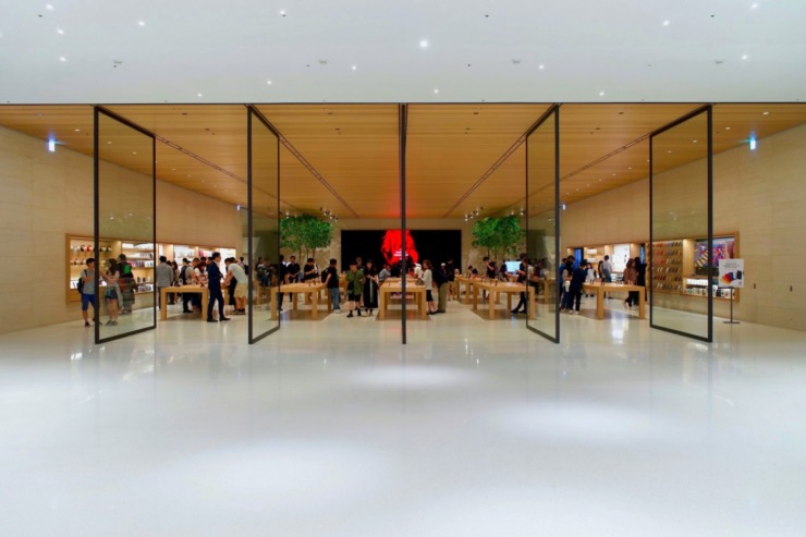 A photo of the Apple store