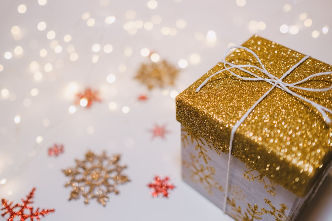 Gold glitter gift wrap