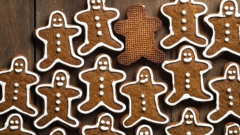 a collection of gingerbread men